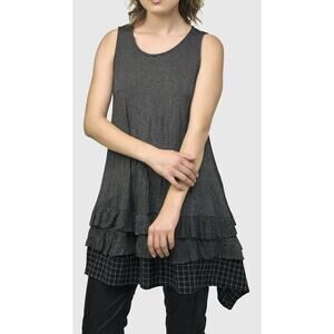 Alembika Layered Ruffle Tunic Top Black White Stripe Asymmetric Hem Size 8